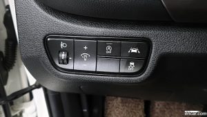 Kia Seltos Дизель 1.6 2WD 2021 года из Южной Кореи