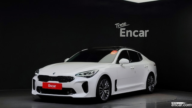 Kia Stinger 2.0 Turbo 2WD 2019 года из Кореи