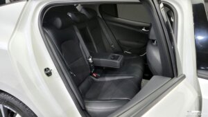 Kia Stinger 2.0 Turbo 2WD 2019 года из Южной Кореи