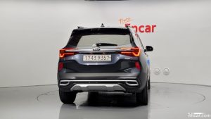 Kia Seltos Бензин 1.6 Turbo 2WD 2020 года из Южной Кореи