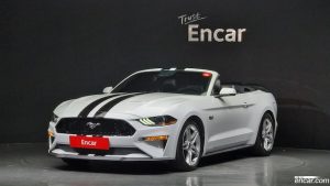 Ford Mustang GT Cabriolet 2020 года из Южной Кореи