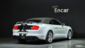 Ford Mustang GT Cabriolet 2020 года из Южной Кореи