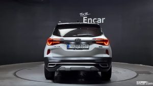 Kia Seltos Дизель 1.6 2WD 2020 года из Южной Кореи