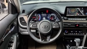 Kia Seltos Дизель 1.6 2WD 2020 года из Южной Кореи