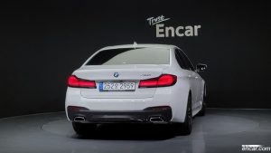 BMW 5-Series 520i M Sport 2021 года из Южной Кореи