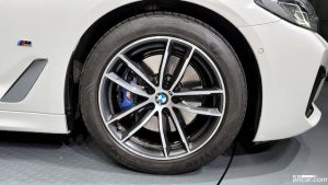 BMW 5-Series 520i M Sport 2021 года из Южной Кореи