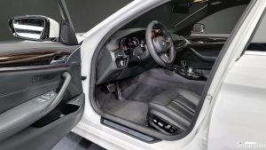 BMW 5-Series 520i M Sport 2021 года из Южной Кореи
