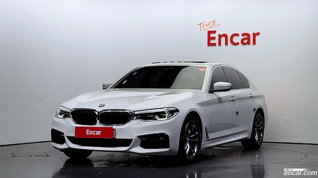 BMW 5-Series 520d M Sport Plus 2019 года из Кореи