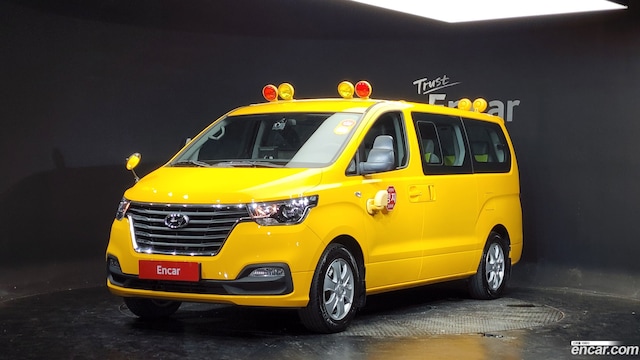 Hyundai Starex 2019 года из Кореи