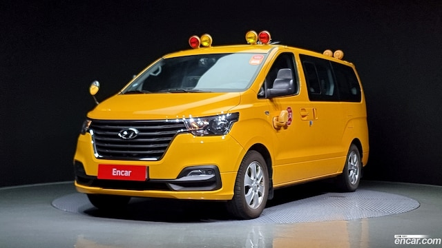 Hyundai Starex ttt10002 2019 года из Кореи