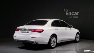 Mercedes-Benz E-Class E250 Exclusive 2021 года из Южной Кореи