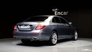Mercedes-Benz E-Class E300 4MATIC Exclusive 2020 года из Южной Кореи
