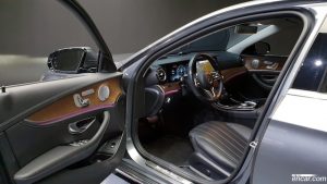 Mercedes-Benz E-Class E300 4MATIC Exclusive 2020 года из Южной Кореи