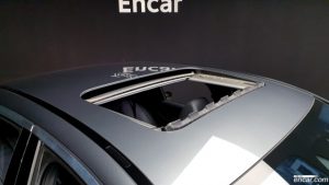 Mercedes-Benz E-Class E300 4MATIC Exclusive 2020 года из Южной Кореи
