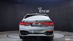 BMW 7-Series 740Li xDrive M Sport 2022 года из Южной Кореи