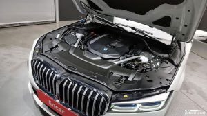 BMW 7-Series 740Li xDrive M Sport 2022 года из Южной Кореи