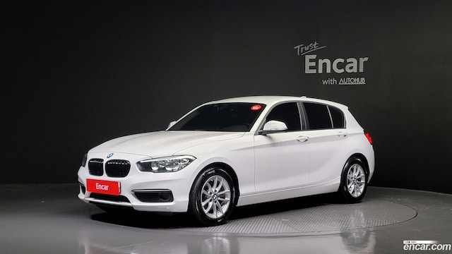 BMW 1-Series 118d Joy 5Door 2019 года из Кореи