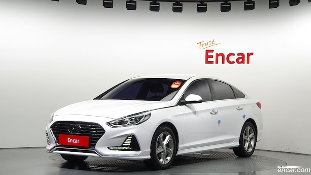 Hyundai Sonata 2.0 Smart Special 2019 года из Кореи