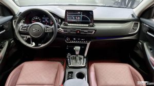 Kia Seltos Бензин 1.6 Turbo 2WD 2021 года из Южной Кореи