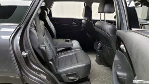 Kia Sorento Дизель 2.2 2WD 2019 года из Южной Кореи