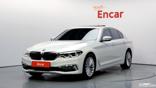 BMW 5-Series 520d Luxury Plus 2019 года из Кореи