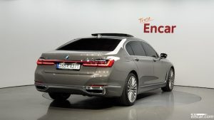BMW 7-Series 740Li xDrive Design Pure Excellence 2022 года из Южной Кореи
