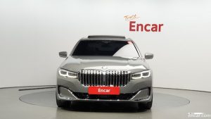 BMW 7-Series 740Li xDrive Design Pure Excellence 2022 года из Южной Кореи