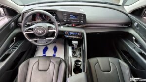 Hyundai AVANTE 1.6 2021 года из Южной Кореи