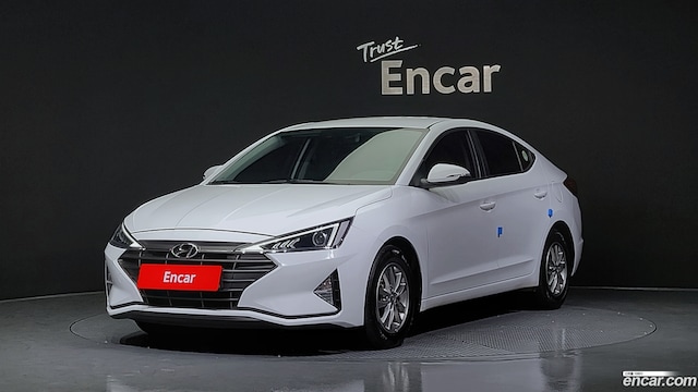 Hyundai AVANTE 1.6 2019 года из Кореи