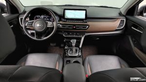 Kia Seltos Бензин 1.6 Turbo 2WD 2020 года из Южной Кореи