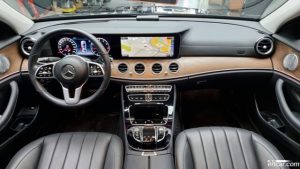 Mercedes-Benz E-Class E300 4MATIC Exclusive 2019 года из Южной Кореи