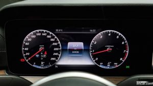 Mercedes-Benz E-Class E300 4MATIC Exclusive 2019 года из Южной Кореи