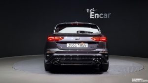Kia K3 5Door GT Plus 2019 года из Южной Кореи