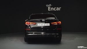 Kia K5 2.0 2020 года из Южной Кореи