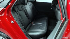 Hyundai AVANTE 1.6 2021 года из Южной Кореи