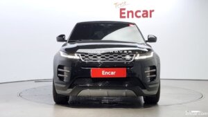 Land Rover Range Rover Evoque P250 R-Dynamic SE 2021 года из Южной Кореи