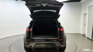 Land Rover Range Rover Evoque P250 R-Dynamic SE 2021 года из Южной Кореи