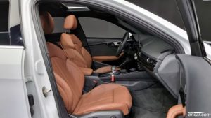 Audi A4 40 TFSI Premium 2021 года из Южной Кореи
