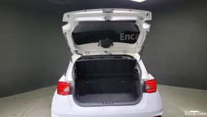 Hyundai Venue 1.6 Flux 2020 года из Южной Кореи
