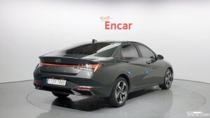 Hyundai AVANTE 1.6 2021 года из Южной Кореи