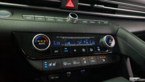 Hyundai AVANTE 1.6 2021 года из Южной Кореи