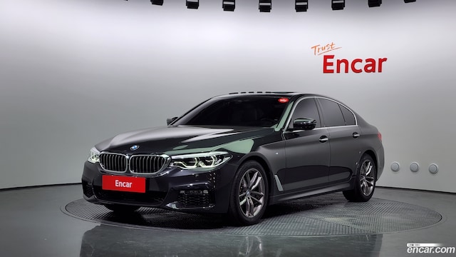 BMW 5-Series 520d M Sport Plus 2019 года из Кореи