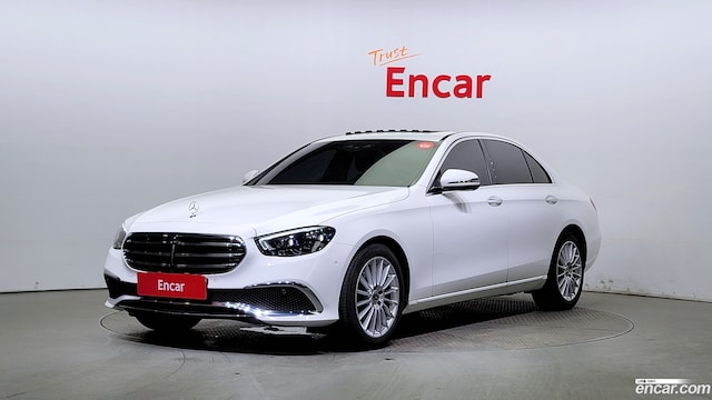 Mercedes-Benz E-Class E250 Exclusive 2021 года из Кореи
