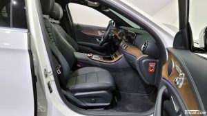 Mercedes-Benz E-Class E250 Exclusive 2021 года из Южной Кореи