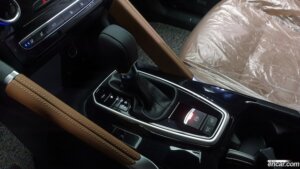 Renault-Korea(Samsung) QM6 2.0 GDe RE Signature 2WD 2022 года из Южной Кореи
