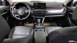 Kia Seltos Дизель 1.6 2WD 2020 года из Южной Кореи