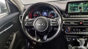 Kia Seltos Дизель 1.6 2WD 2020 года из Южной Кореи