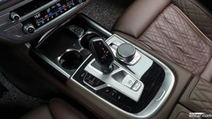 BMW 7-Series 740Li xDrive M Sport 2021 года из Южной Кореи