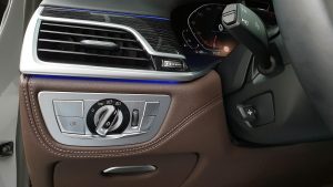 BMW 7-Series 740Li xDrive M Sport 2021 года из Южной Кореи