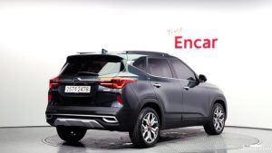 Kia Seltos Бензин 1.6 Turbo 2WD 2020 года из Южной Кореи